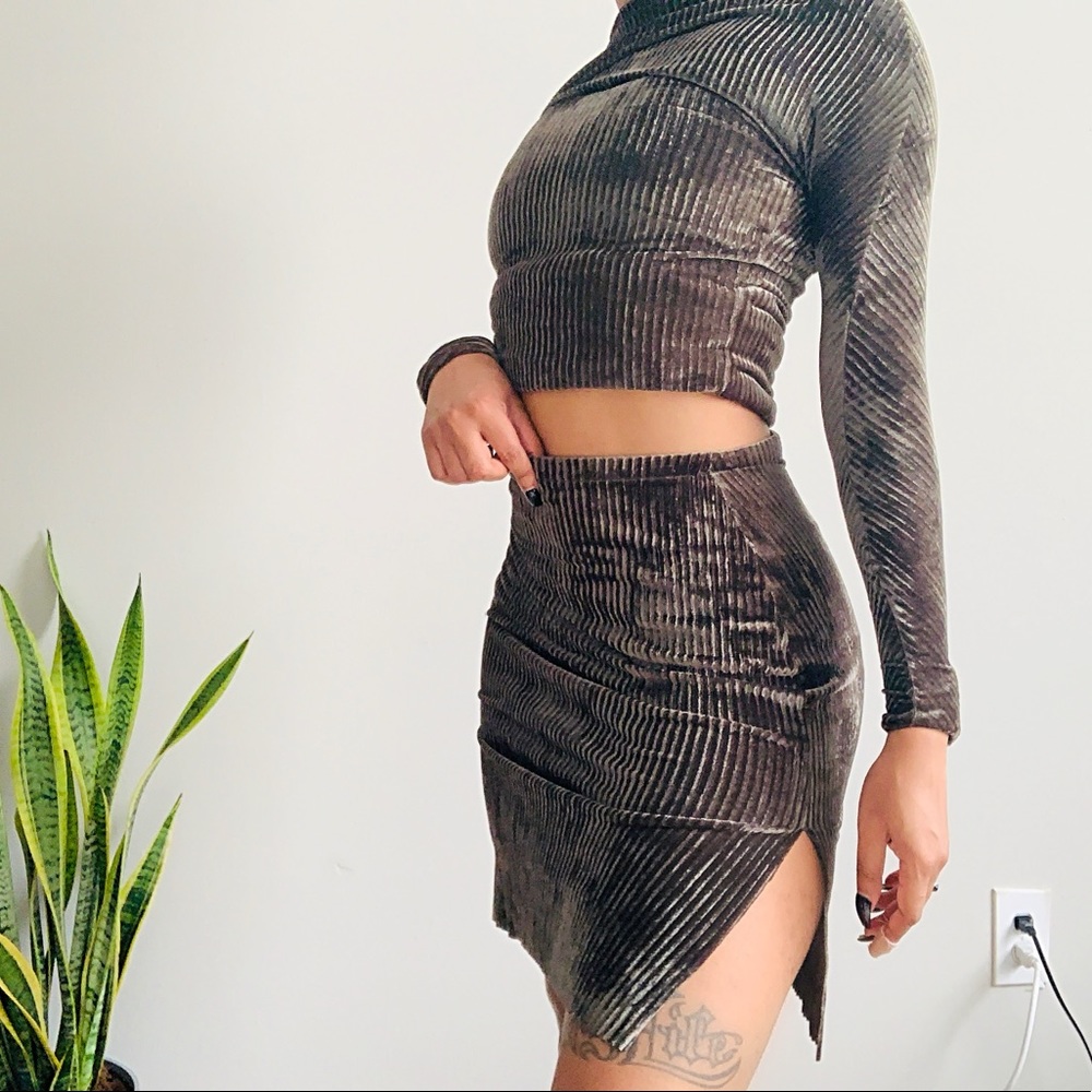 💕 Velvet Ribbed Crop Top Skirt Dress Small XS 💕